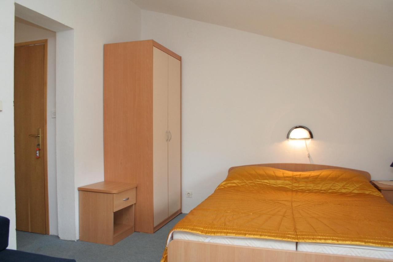 Apartments By The Sea Trpanj, Peljesac - 257 Exterior photo