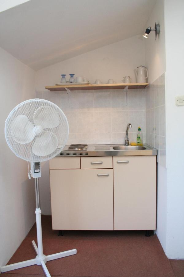 Apartments By The Sea Trpanj, Peljesac - 257 Exterior photo
