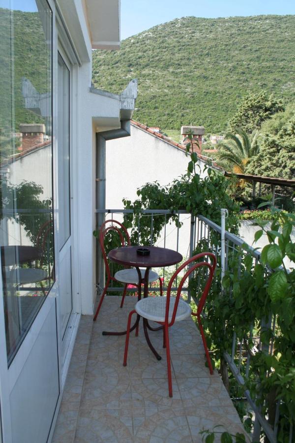Apartments By The Sea Trpanj, Peljesac - 257 Exterior photo