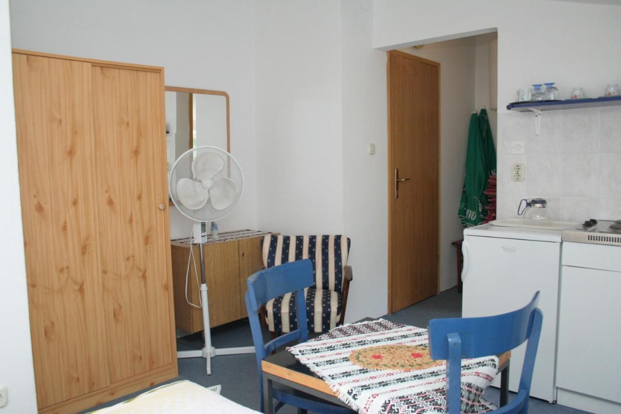 Apartments By The Sea Trpanj, Peljesac - 257 Exterior photo